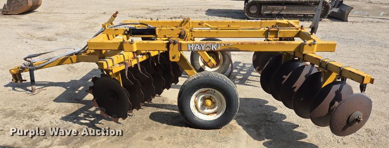 image for item DT4772 Hay King tandem disk