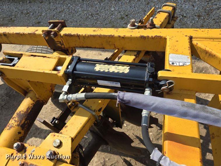 image for item DT4772 Hay King tandem disk