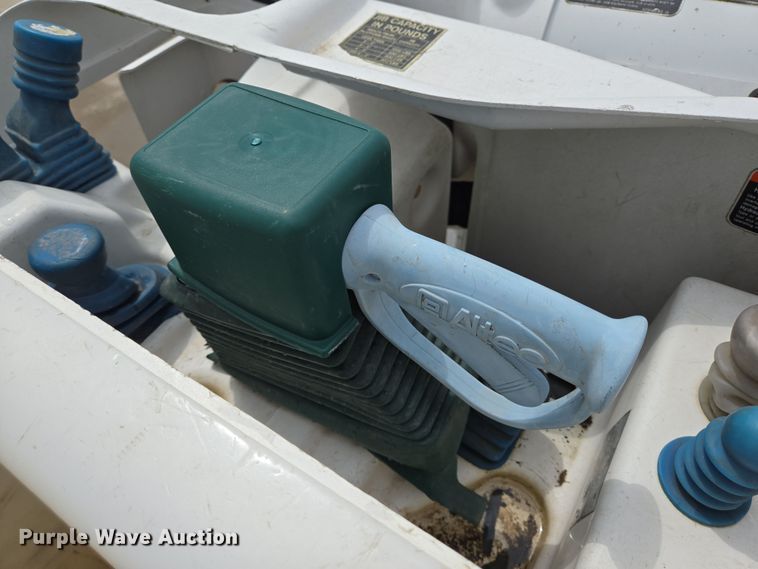 image for item DT4773 2013 Dodge Ram 5500 bucket truck