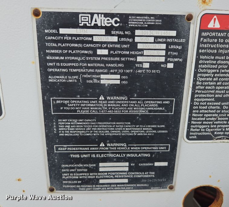 image for item DT4773 2013 Dodge Ram 5500 bucket truck