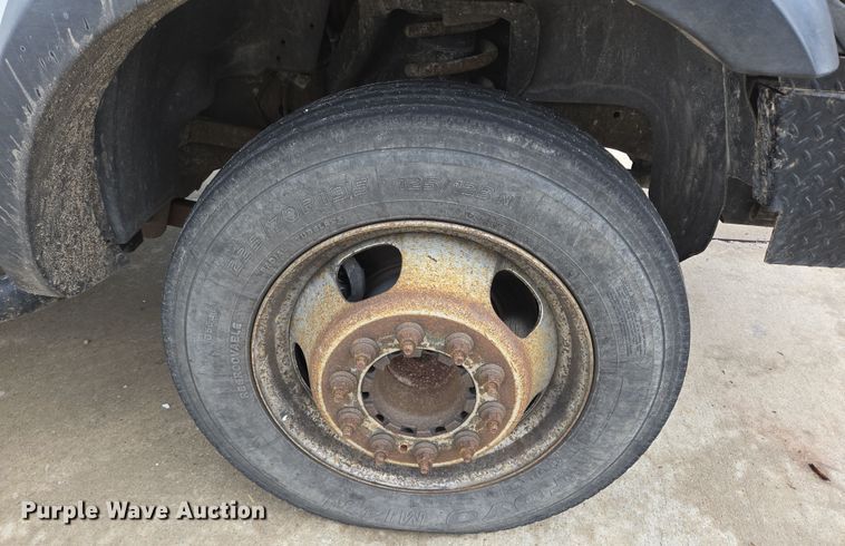 image for item DT4773 2013 Dodge Ram 5500 bucket truck