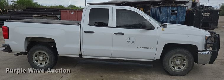 image for item DT4774 2018 Chevrolet Silverado 1500 Double Cab pickup truck