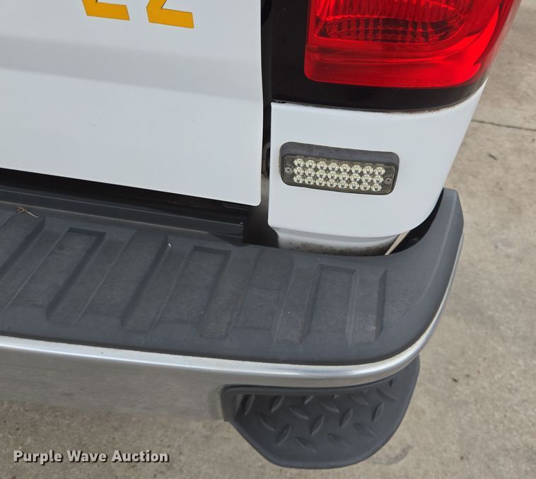 image for item DT4774 2018 Chevrolet Silverado 1500 Double Cab pickup truck