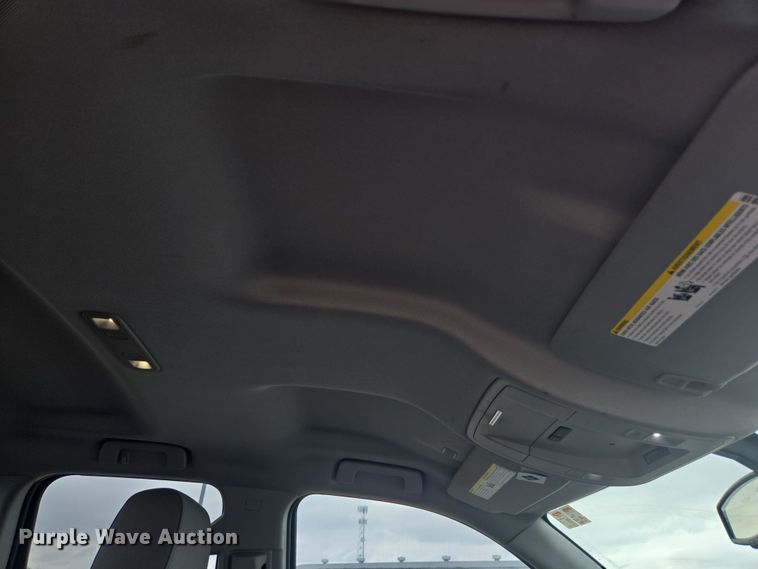 image for item DT4774 2018 Chevrolet Silverado 1500 Double Cab pickup truck