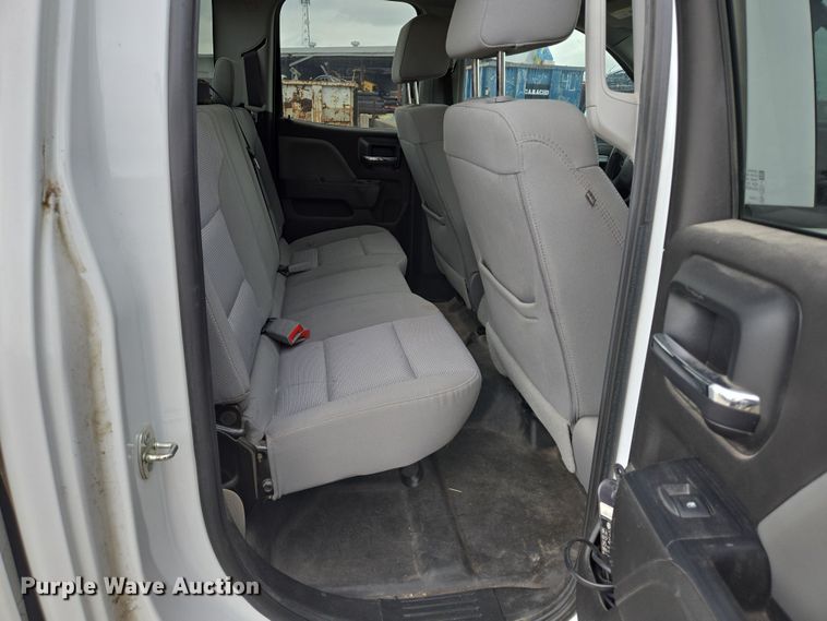 image for item DT4774 2018 Chevrolet Silverado 1500 Double Cab pickup truck