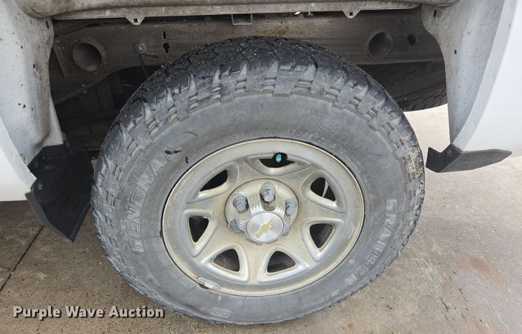 image for item DT4774 2018 Chevrolet Silverado 1500 Double Cab pickup truck