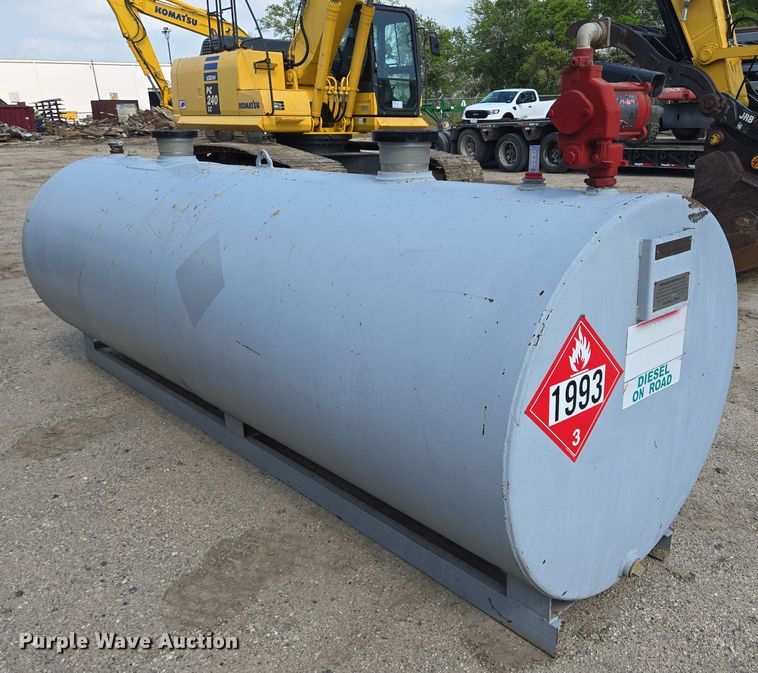 image for item DT4775 Fuel tank