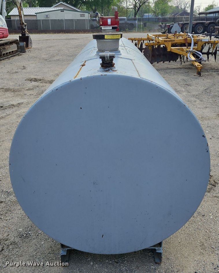 image for item DT4775 Fuel tank