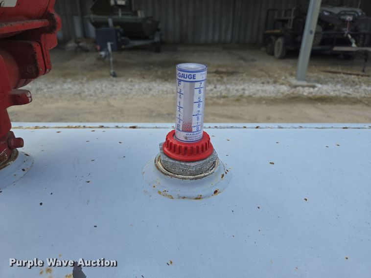 image for item DT4775 Fuel tank