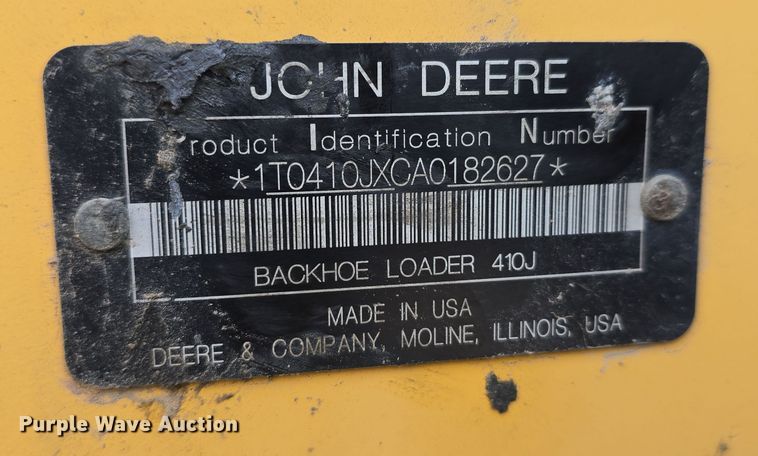 image for item DT6764 2010 John Deere 410J backhoe