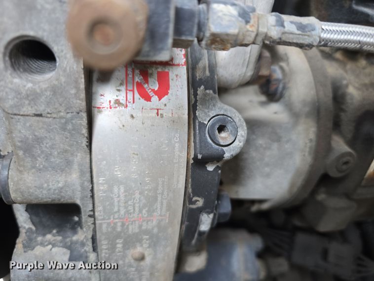 image for item DT6765 2000 Sterling L9500 semi truck