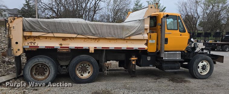 image for item DT6766 2012 International WorkStar 7500 dump truck