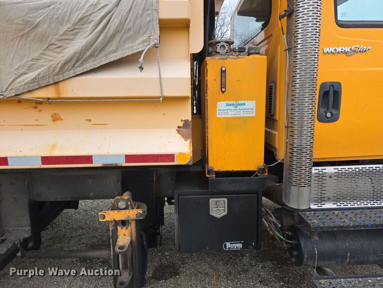 image for item DT6766 2012 International WorkStar 7500 dump truck