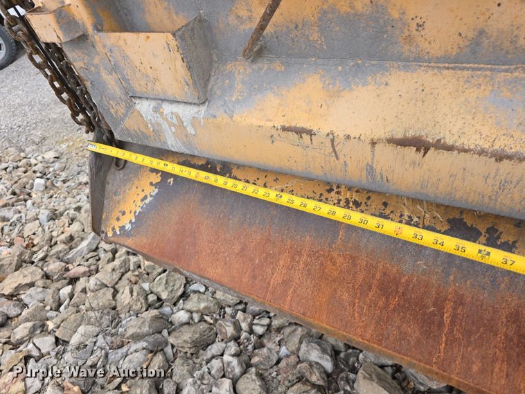 image for item DT6766 2012 International WorkStar 7500 dump truck