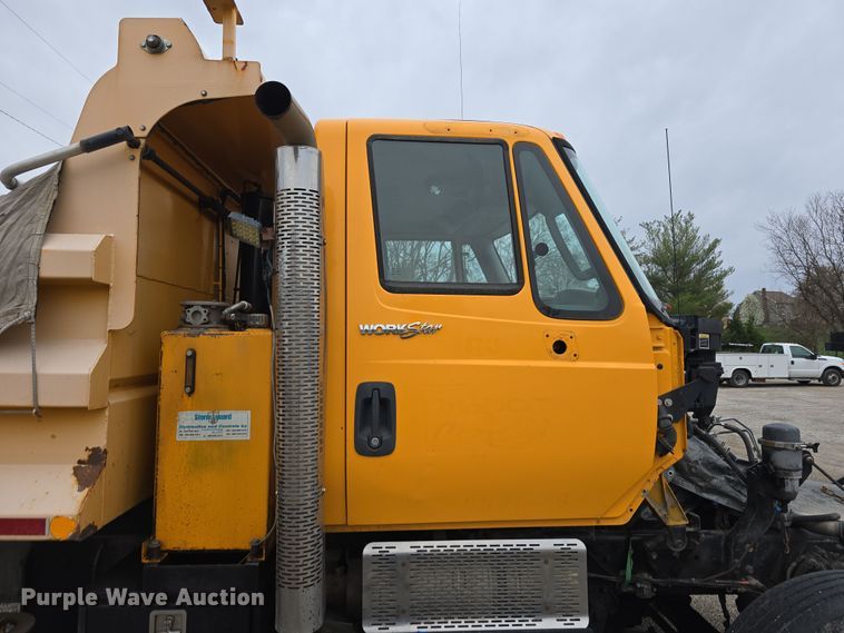 image for item DT6766 2012 International WorkStar 7500 dump truck