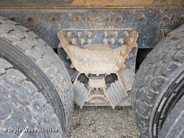 image for item DT6766 2012 International WorkStar 7500 dump truck