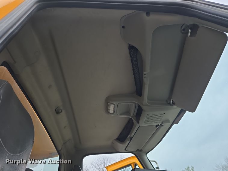 image for item DT6766 2012 International WorkStar 7500 dump truck