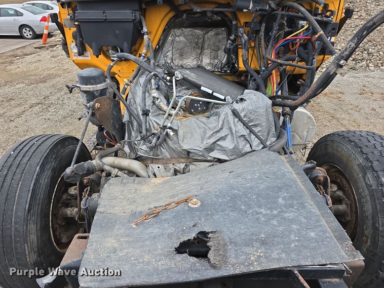 image for item DT6766 2012 International WorkStar 7500 dump truck