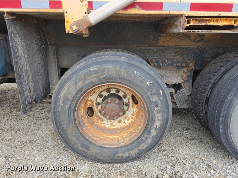 image for item DT6766 2012 International WorkStar 7500 dump truck