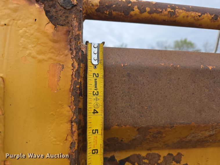 image for item DT6767 2006 International 7400 Crew Cab dump truck