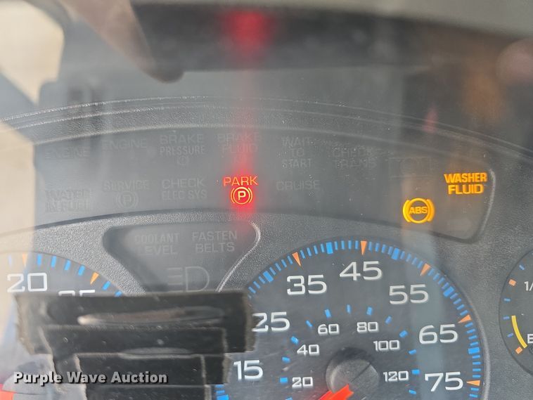 image for item DT6767 2006 International 7400 Crew Cab dump truck