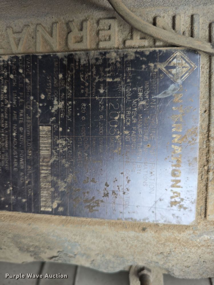 image for item DT6767 2006 International 7400 Crew Cab dump truck