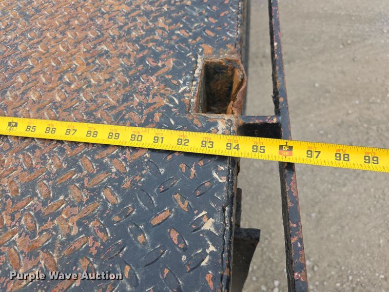 image for item DT6769 2011 Dodge Ram 5500 Crew Cab flatbed truck