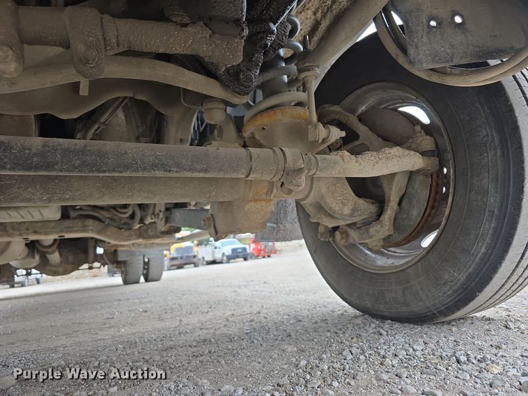 image for item DT6769 2011 Dodge Ram 5500 Crew Cab flatbed truck