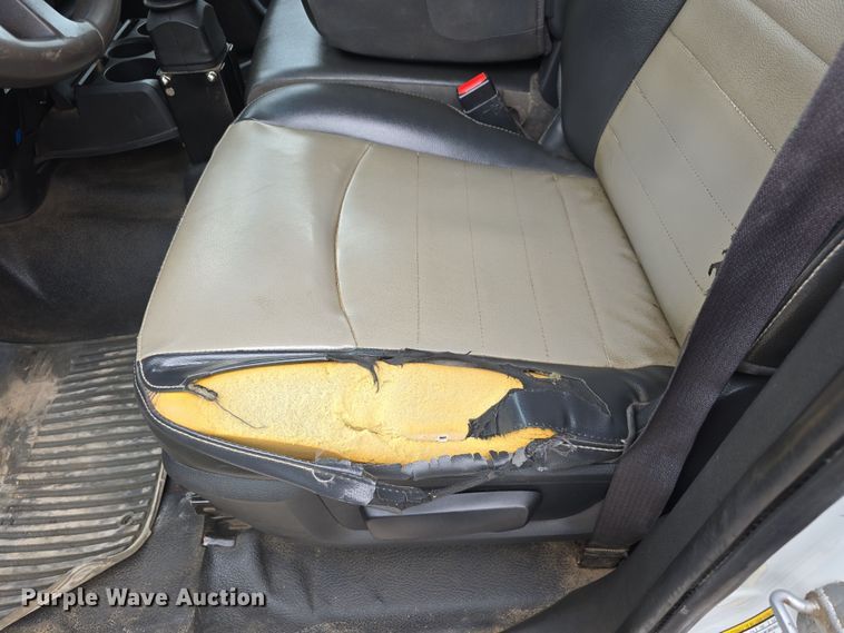 image for item DT6769 2011 Dodge Ram 5500 Crew Cab flatbed truck