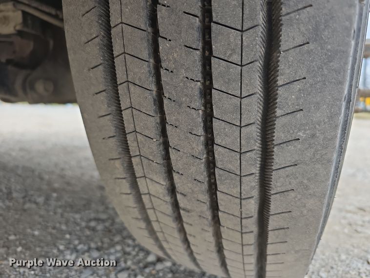 image for item DT6769 2011 Dodge Ram 5500 Crew Cab flatbed truck