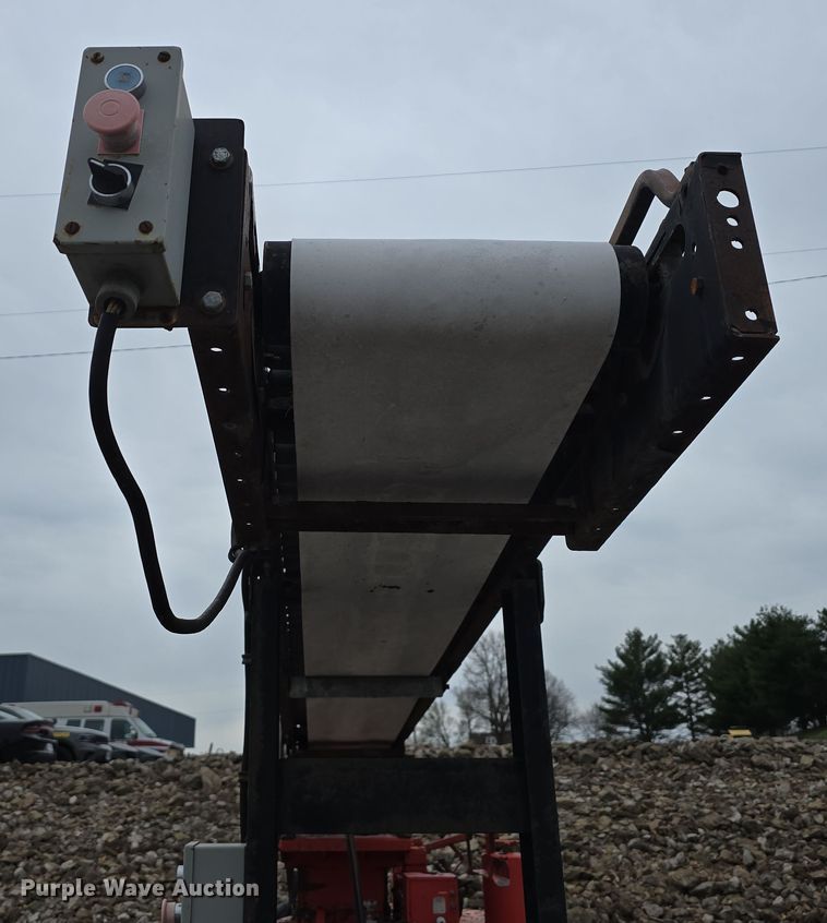 image for item DT6770 1999 Crafco SS125DC melter applicator