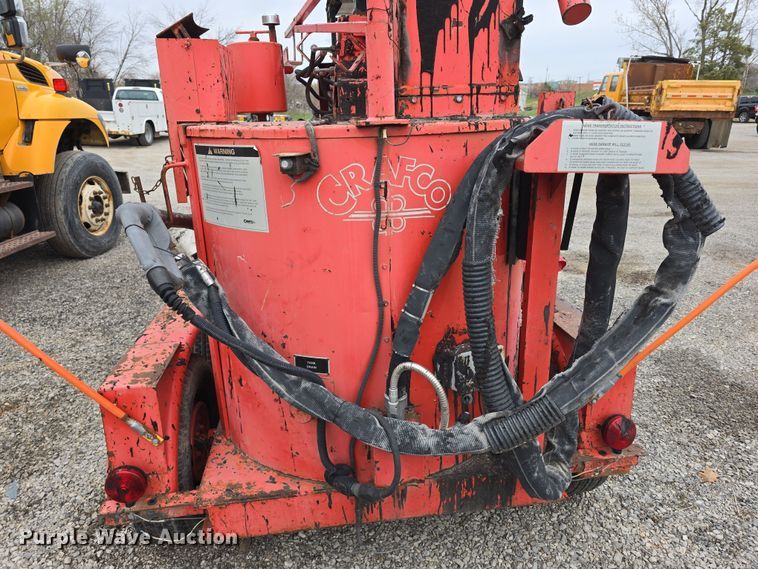 image for item DT6770 1999 Crafco SS125DC melter applicator