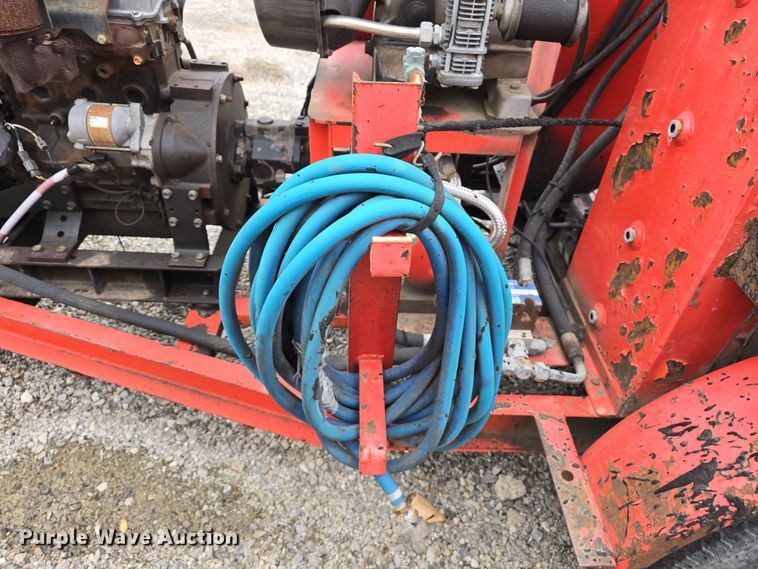 image for item DT6770 1999 Crafco SS125DC melter applicator