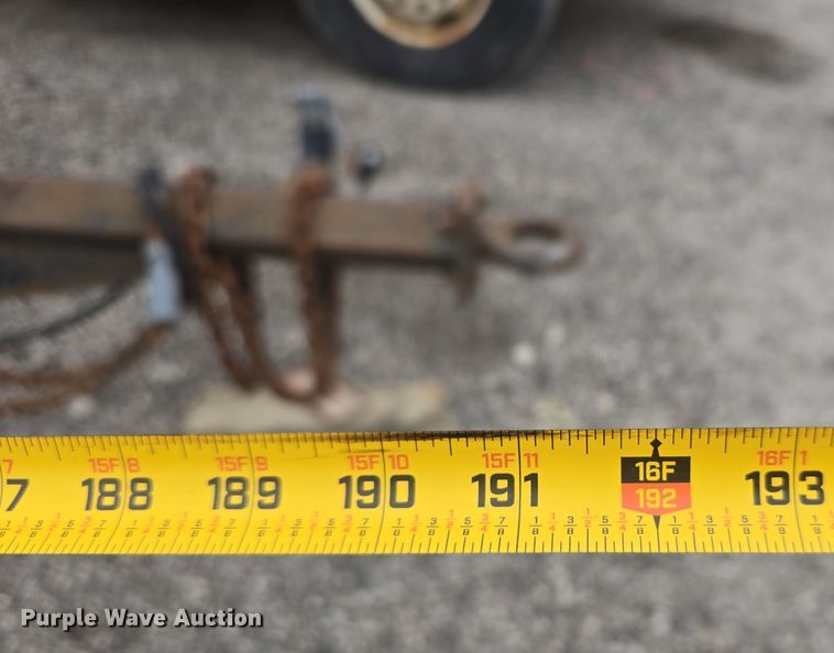 image for item DT6770 1999 Crafco SS125DC melter applicator