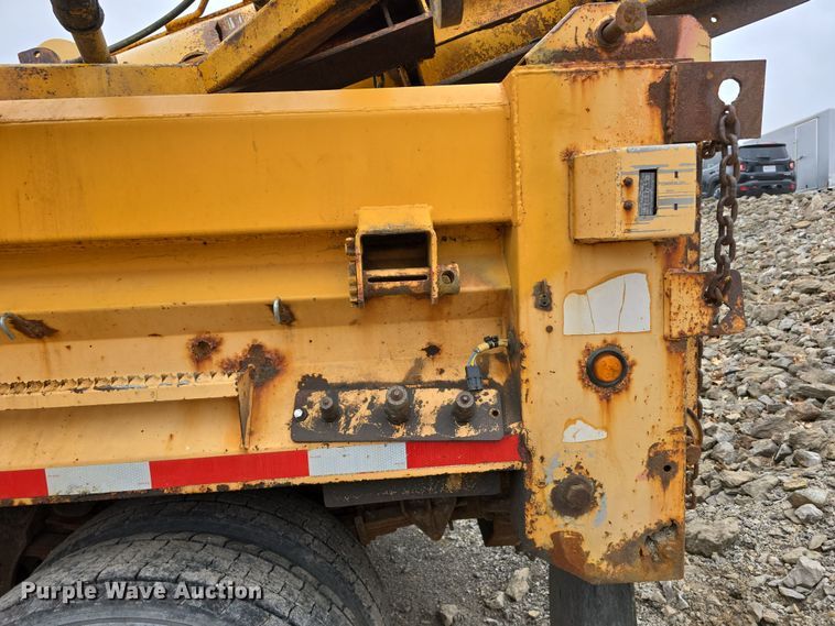 image for item DT6771 2008 International WorkStar 7400 dump truck