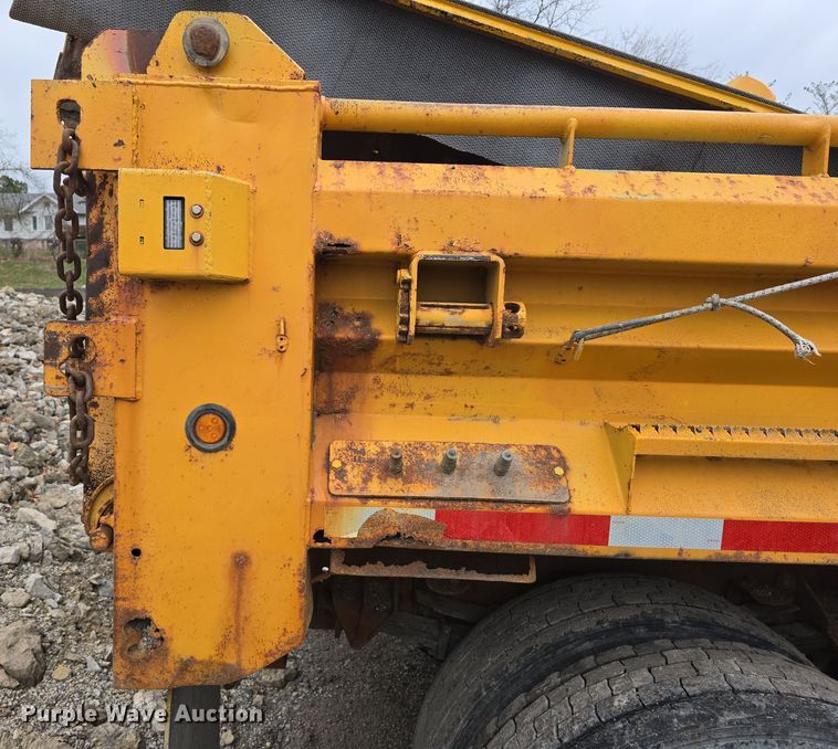 image for item DT6771 2008 International WorkStar 7400 dump truck