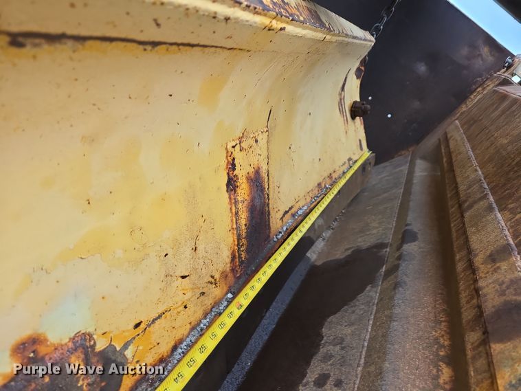 image for item DT6771 2008 International WorkStar 7400 dump truck