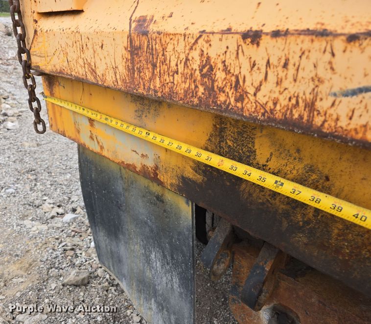 image for item DT6771 2008 International WorkStar 7400 dump truck