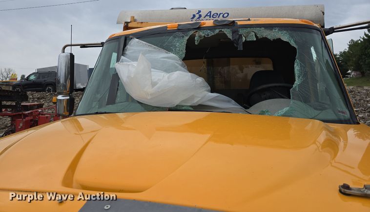 image for item DT6771 2008 International WorkStar 7400 dump truck