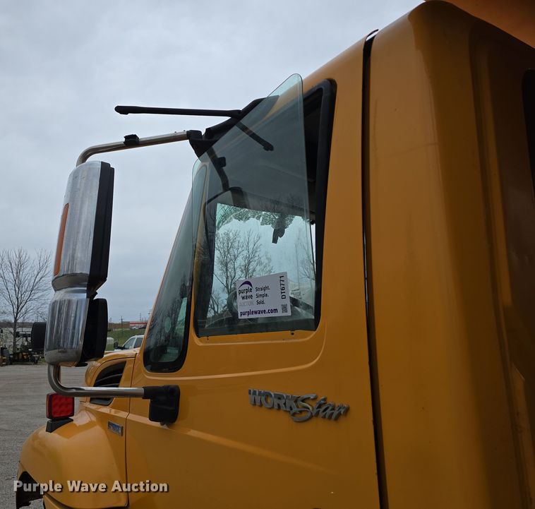 image for item DT6771 2008 International WorkStar 7400 dump truck
