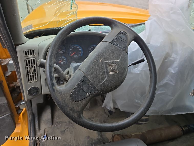 image for item DT6771 2008 International WorkStar 7400 dump truck