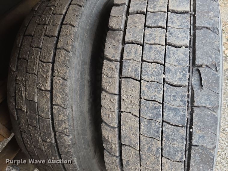 image for item DT6771 2008 International WorkStar 7400 dump truck