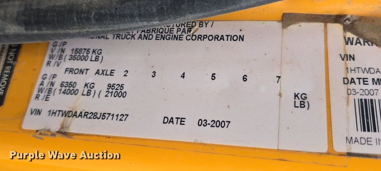 image for item DT6771 2008 International WorkStar 7400 dump truck