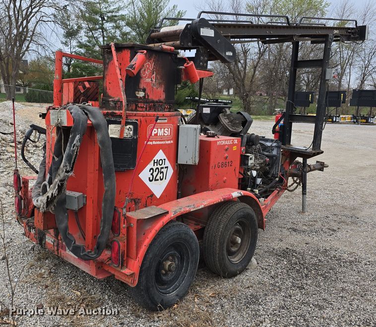 image for item DT6773 1998 Crafco SS125 DC melter applicator