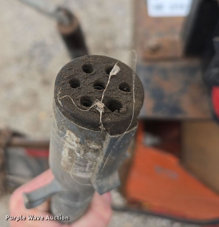 image for item DT6773 1998 Crafco SS125 DC melter applicator