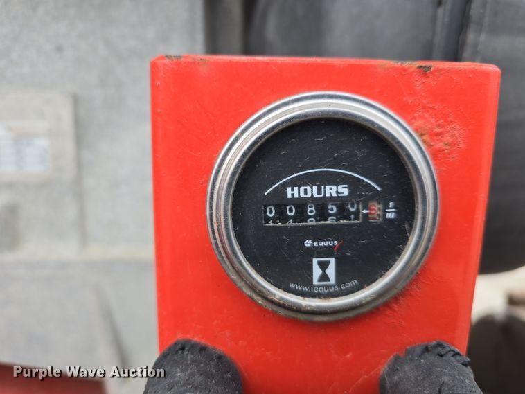 image for item DT6773 1998 Crafco SS125 DC melter applicator