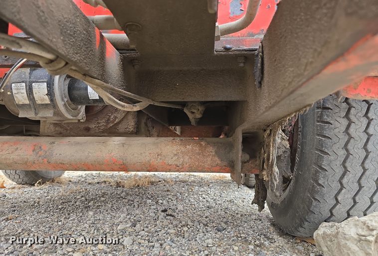 image for item DT6773 1998 Crafco SS125 DC melter applicator