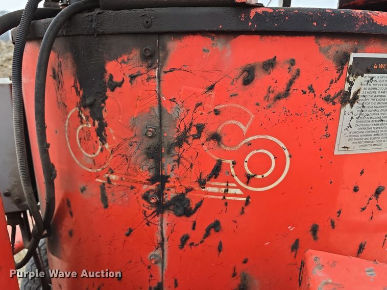 image for item DT6773 1998 Crafco SS125 DC melter applicator