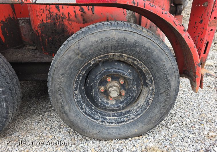 image for item DT6773 1998 Crafco SS125 DC melter applicator