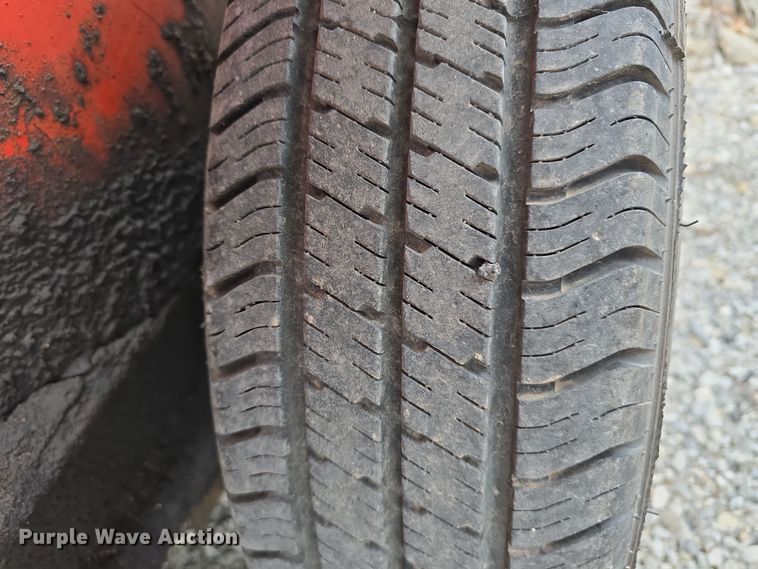 image for item DT6773 1998 Crafco SS125 DC melter applicator